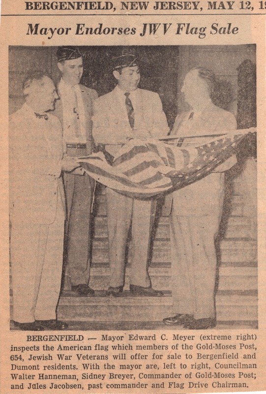 Mayor Endorses JWV Flag Sale newspaper clipping May 12 1955.jpg