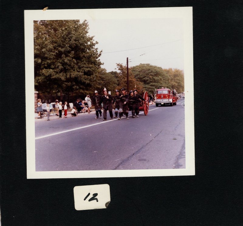 Tercentenary Parade Photograph 12.jpg